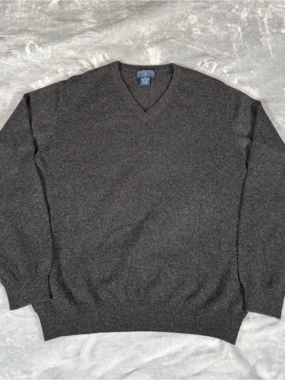 Joseph & Lyman Cashmere V Neck Sweater Mens M Preppy Knit Gray
